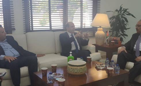 وفد اعلامي فلسطيني يلتقي وزير الاعلام الأردني