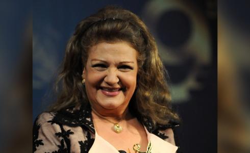 الفنانة ميمي جمال