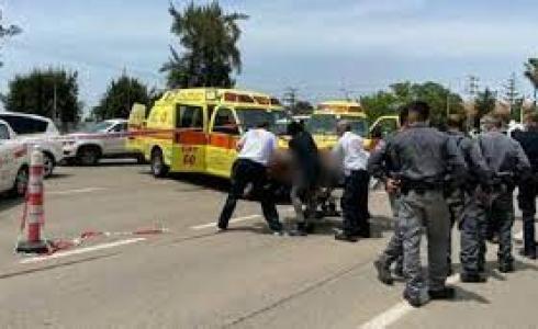 مقتل رجل طعنا في منزله