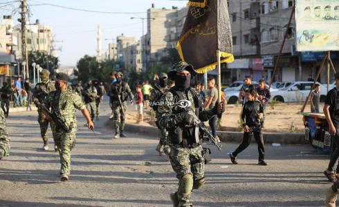 إعلانا عن النفير العام .. سرايا القدس تنظم عرضا عسكريا في غزة