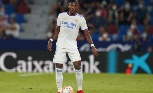 مدافع ريال مدريد ألابا