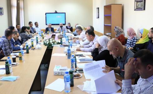 "التعليم العالي" تبحث سبل تعزيز التحاق طلبة مسار الكفاءة المهنية في المدارس بالكليات التقنية