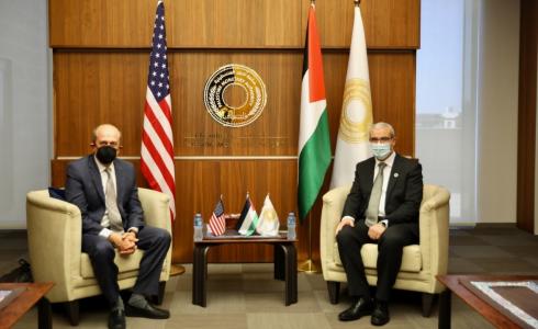 لقاء محافظ سلطة النقد مع نائب مساعد وزير الخارجية الأمريكي