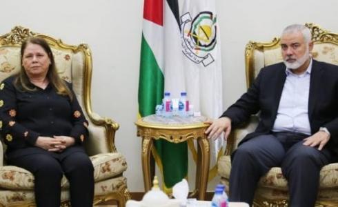 هنية يستقبل زوجة الأسير القائد مروان البرغوثي