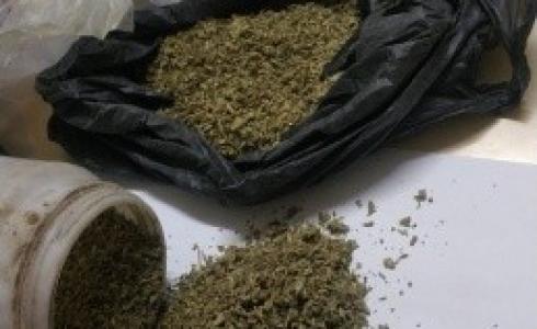 الشرطة تضبط نصف كغم مخدرات في الخليل