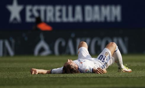 لوكا مودريتش سقط أمام اسبانيول