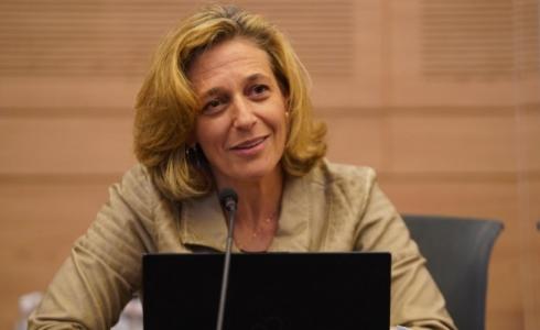 رئيس خدمات صحة الجمهور الدكتورة شارون ألروعي