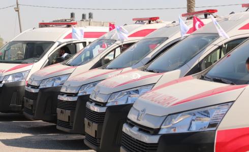 أسطول سيارات إسعاف يصل غزة عبر قافلة "أميال من الابتسامات"