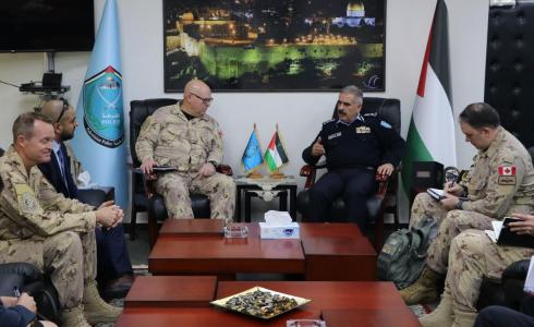 اجتماع اللواء يوسف الحلو مع مدير عمليات القوات المسلحة الكندية في رام الله
