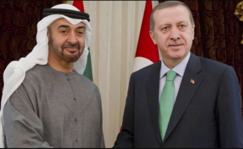 الرئي التركي رجب طيب أردوغان وولي عهد أبو ظبي محمد بن زايد - صورة ارشيفية