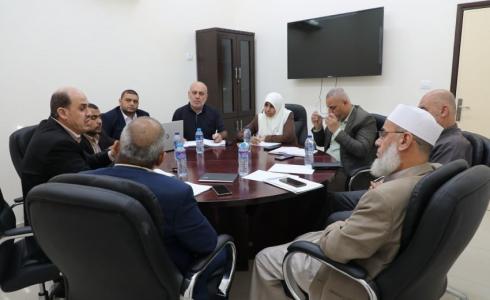 وزارة العمل تناقش العديد من الملفات المهمة مع المجلس التشريعي