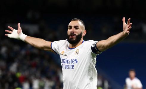 كريم بنزيما لاعب ريال مدريد