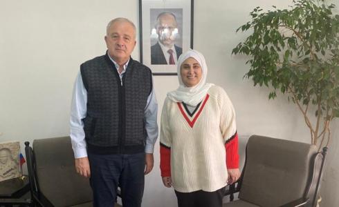 اجتماع بين جمعية عطاء فلسطين الخيرية والسفير الروسي
