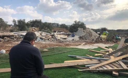الاحتلال يجرف أرضا زراعية في النبي الياس شرق قلقيلية