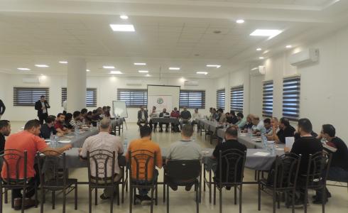 جمعية رجال الأعمال بغزة تفتتح دورة تدريبية بعنوان آليات التخليص الجمركي