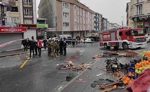 شاهد عاصفة قوية تضرب إسطنبول