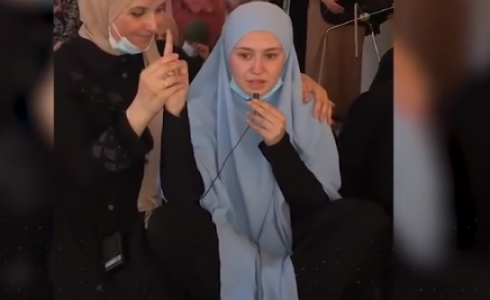 شابة فرنسية تعلن إسلامها وتخطف الأنظار على مواقع السوشيال ميديا