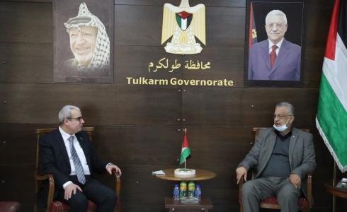 محافظ سلطة النقد يزور محافظة طولكرم