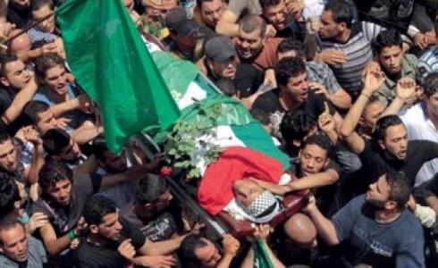 من جنارة الشهيد حمزة شاهين في البرج الشمالي