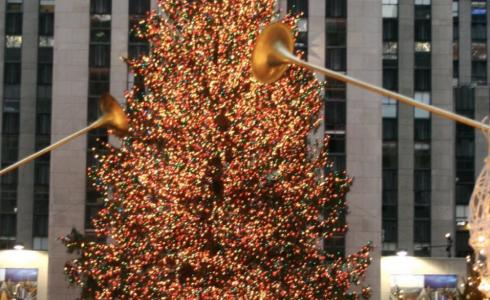 ضجة كبيرة في الكويت بسبب شجرة الكريسماس