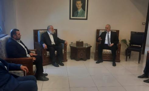 لقاء الشيخ عزام مع نائب وزير الخارجية السوري في دمشق