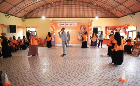 كرنفال تحفيزي نسوى لمناهضة العنف ضد المرأة