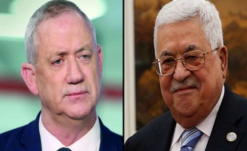 لقاء عباس بغانتس يتصدر عناوين الصحف الفلسطينية