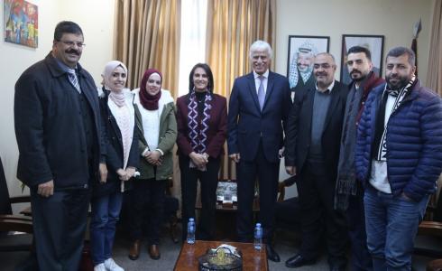 رام الله: "التعليم" تبحث مع نقابة العلوم المعلوماتية تمكين طلبتنا تكنولوجياً