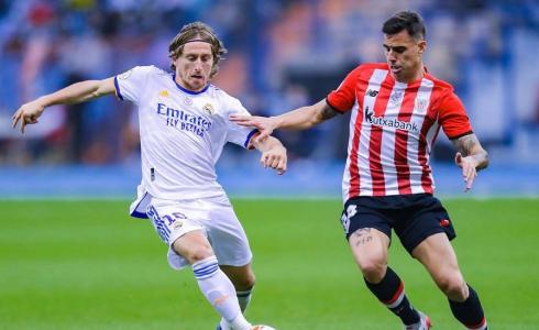 ريال مدريد يتوج بلقب كأس السوبر الإسباني على حساب بلباو