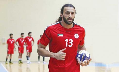 لاعب منتخب الكويت عبدالله الغربللي