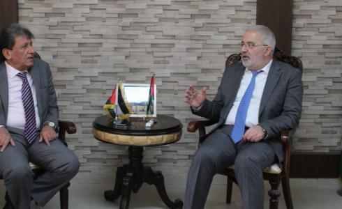 الوزير سالم  ووجيه العزايزة