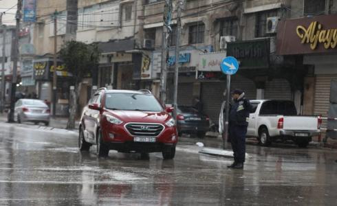 شرطة المرور في غزة خلال المنخفض الجوي الأخير