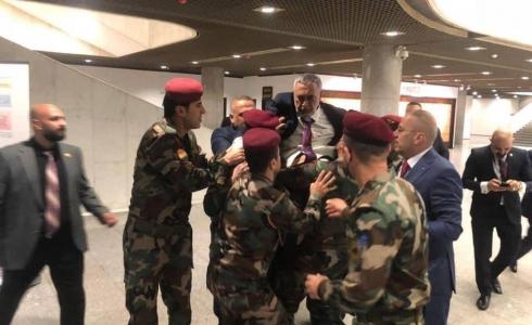 فيديو لحظة الاعتداء على محمود المشهداني رئيس السن العراقي وأول تعليق له