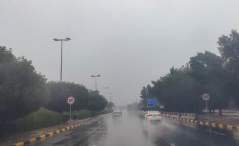 امطار الكويت تتسبب في اغلاق جسور وانفاق وشوارع