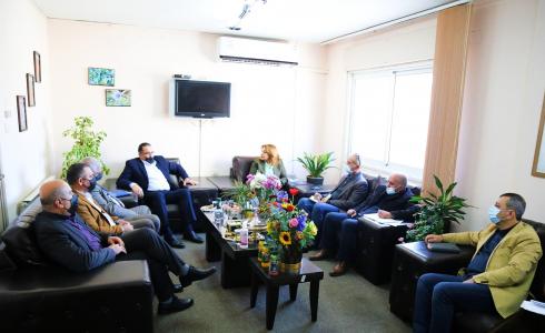 التميمي تبحث مع ملحم التعاون المشترك في مشروع غاز غزة