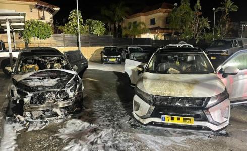 حريق في محل لبيع السيارات في العفولة