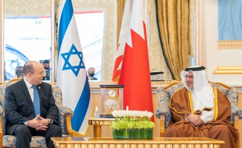 بينيت يعقد مباحثات مع ولي عهد البحرين في المنامة