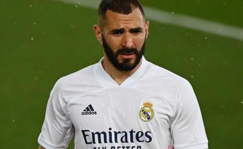 كريم بنزيما لاعب ريال مدريد..jpeg