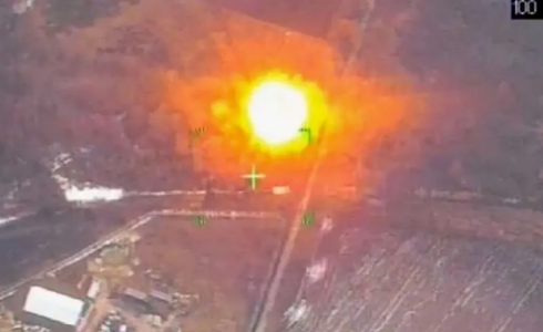 الضربة تمت بقذيفة من نوع (كراسنوبول)