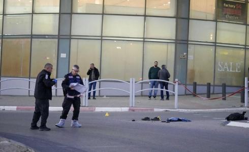 من مكان عملية الطعن في بئر السبع أمس