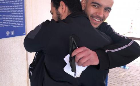 استقبال حار للأسير المحرر جبارين بعد تحرره من سجن النقب