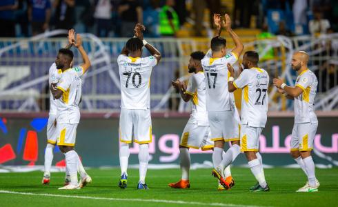 لاعبو الاتحاد