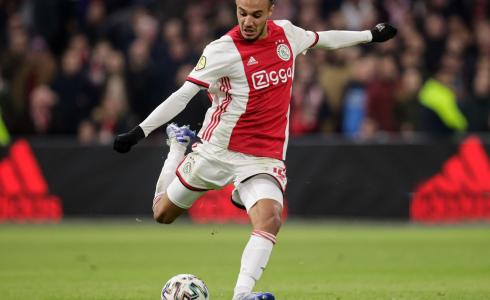 اللاعب المغربي نصير مزراوي