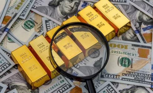 خبير يتوقع عودة العالم إلى معيار الذهب