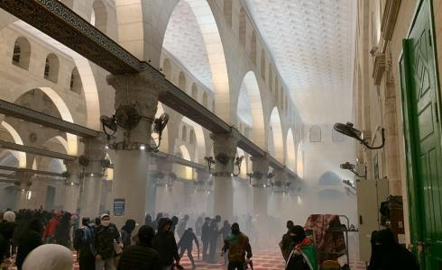 من داخل المسجد الأقصى