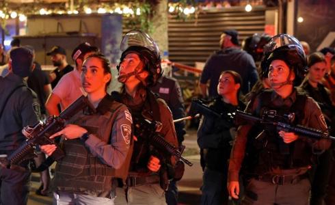القوات الإسرائيلية في مكان عملية تل أبيب