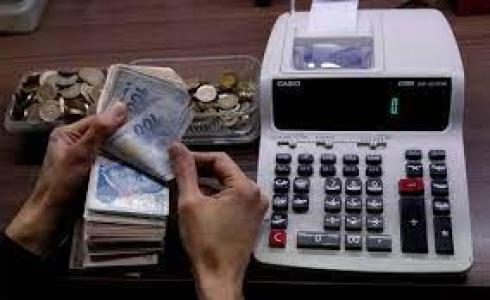 هبوط الليرة التركية مع قفزة الدين قصير الأجل إلى الارتفاع