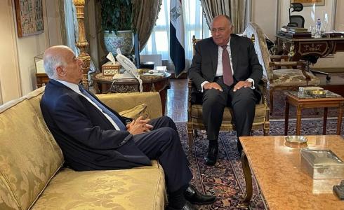 سامح شكري خلال استقباله جبريل الرجوب