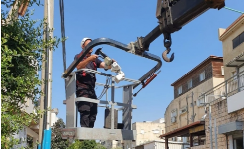 سلطات الاحتلال تزيل كاميرات مراقبة في قرية جلجولية بالداخل المحتل