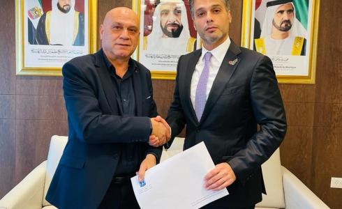 الوزير الإسرائيلي عيساوي فريج وسفير الإمارات محمد آل خاجة